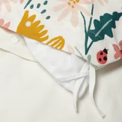 Garden Floral Kids' Duvet Cover - Pillowfort™ -Pillowfort GUEST 387d5a7b fefa 4475 a457 653e395ffbc9