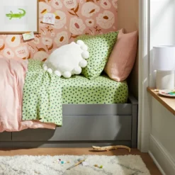 Dotted Microfiber Kids' Sheet Set - Pillowfort™ -Pillowfort GUEST 4bcff8b5 cbe1 442f 8f69 a62de108f3b1