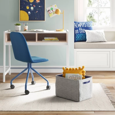 4'x6' Hi-Lo Chenille Fringe Kids' Rug - Pillowfort™ 3 4'x6' Hi-Lo Chenille Fringe Kids' Rug - Pillowfort™