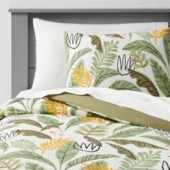 Botanical Print Kids' Duvet Cover Green - Pillowfort™ -Pillowfort GUEST dbc32c93 80be 480d 9ee9 3c7d63afb673