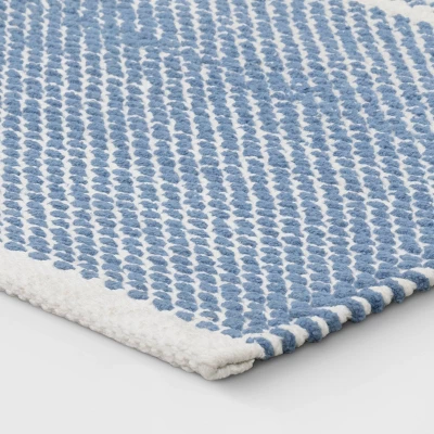 Patterned Accent Kids' Rug Blue/White - Pillowfort™ 4 Patterned Accent Kids' Rug Blue/White - Pillowfort™ - Image 2